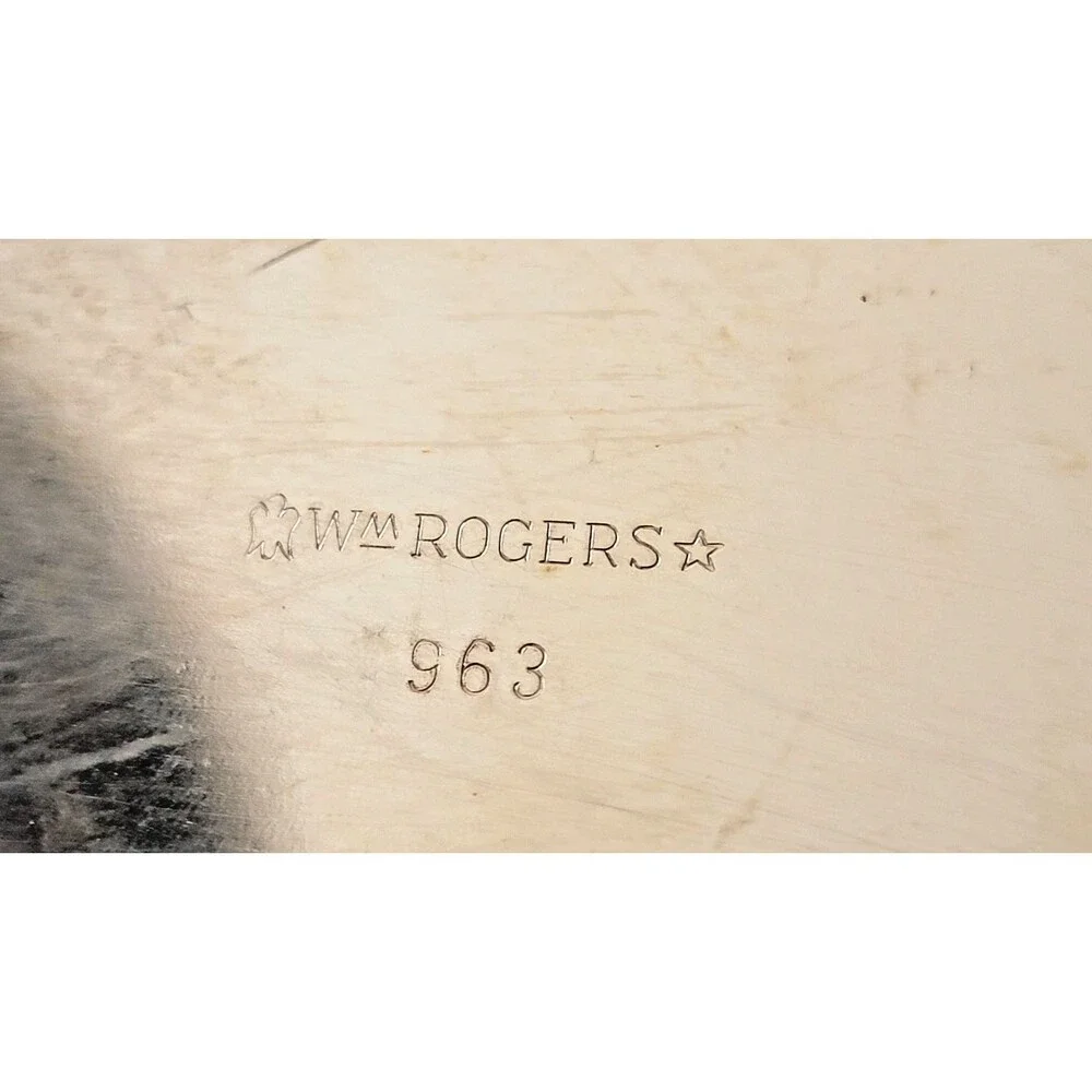 Vintage WM Rogers Silver Plated Casserole Serving Dish w/ Lid #963 Tarnish Wear - Picture 4 of 10